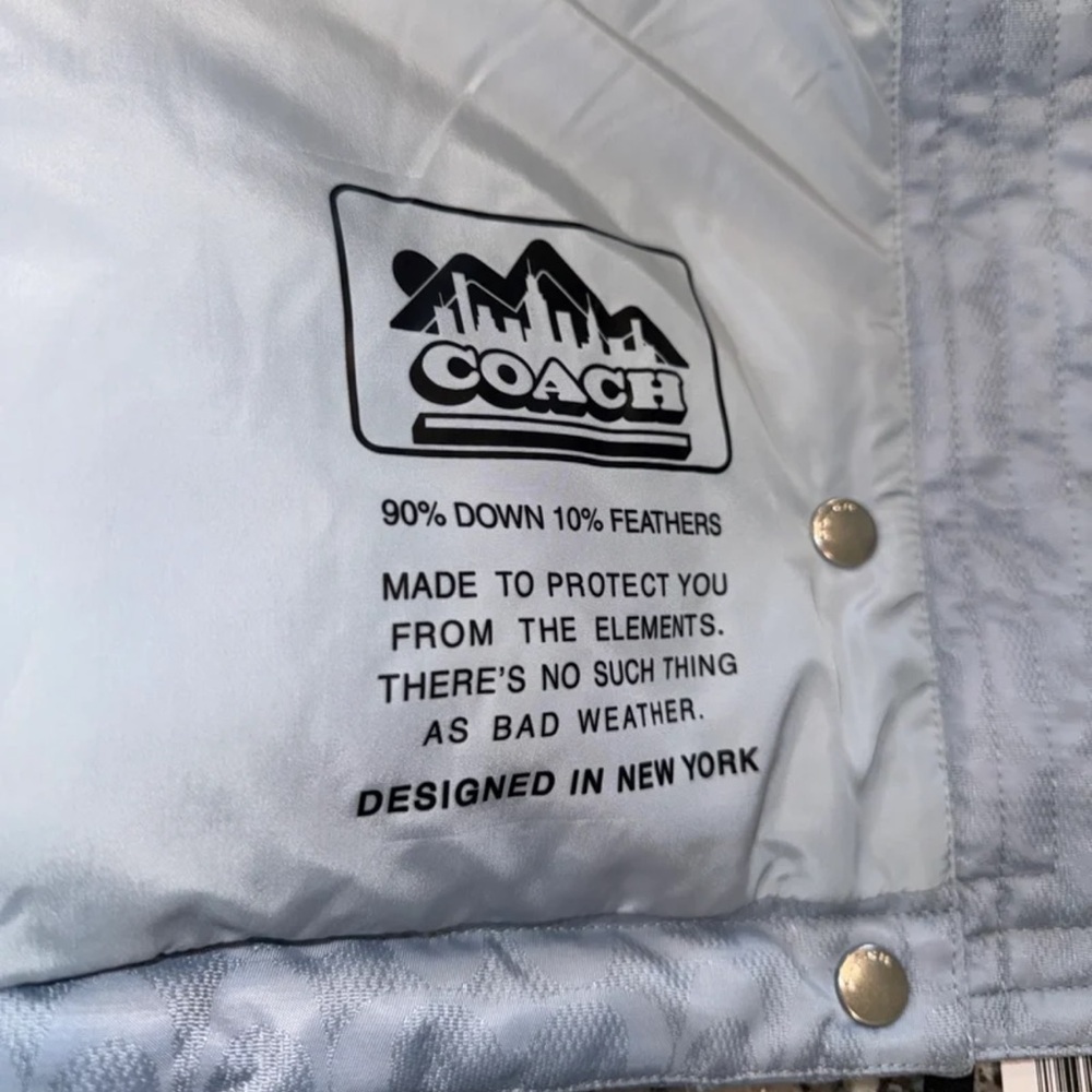 100% AUTHENTIC COACH WOMENS PUFFER JACKET - Picture 4 of 6